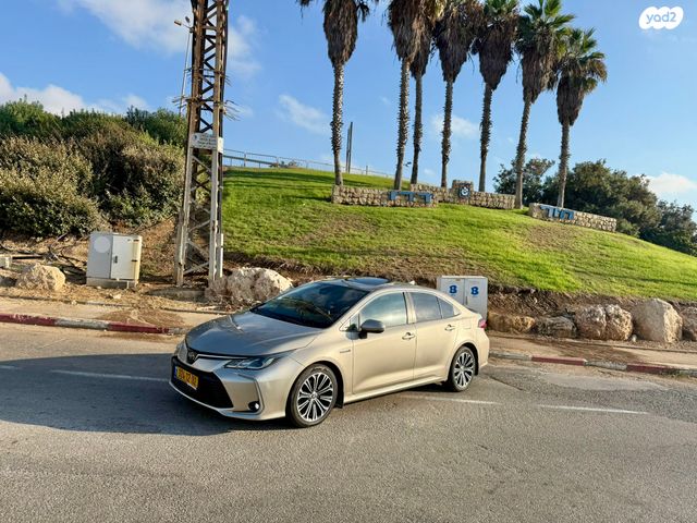 טויוטה קורולה