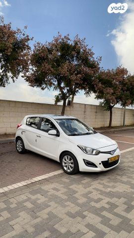 מודעת רכב יונדאי i20