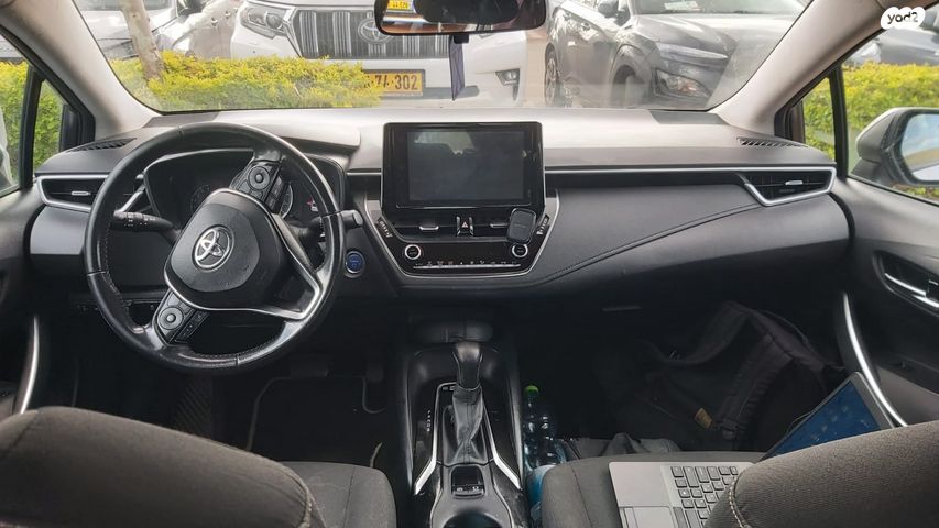 טויוטה קורולה