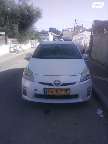 מודעת רכב טויוטה פריוס