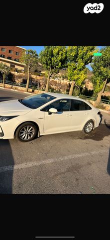 טויוטה קורולה