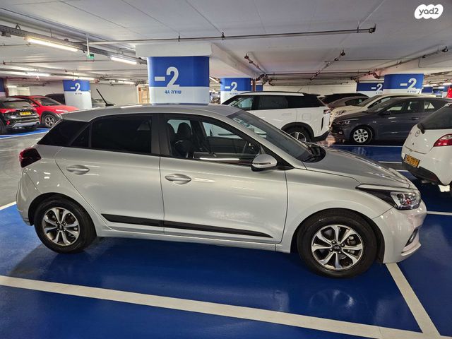 מודעת רכב יונדאי i20