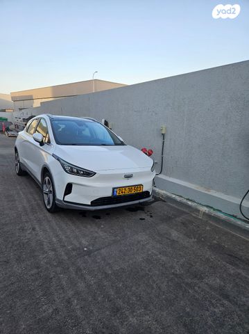 מודעת רכב ג׳ילי Geometry C