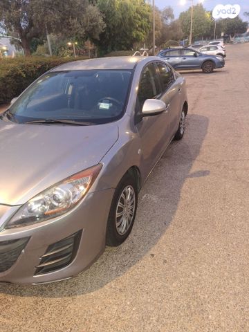 מודעת רכב מאזדה 3