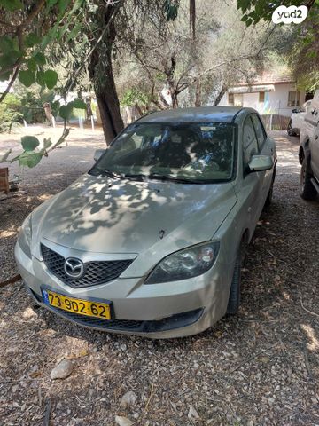 מודעת רכב מאזדה 3