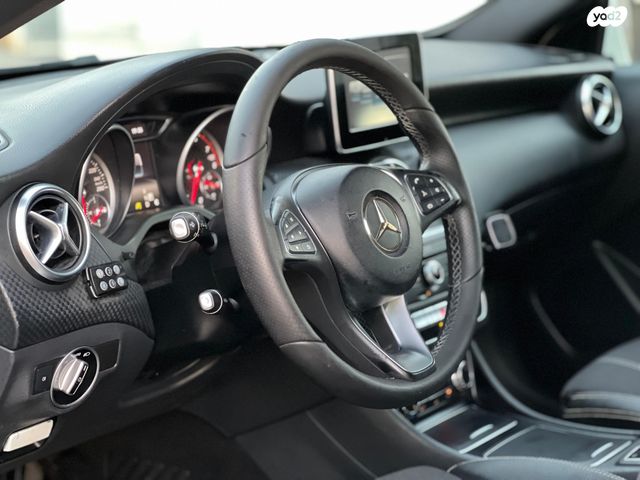 מודעת רכב מרצדס-בנץ A-class