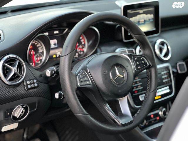 מרצדס-בנץ A-class