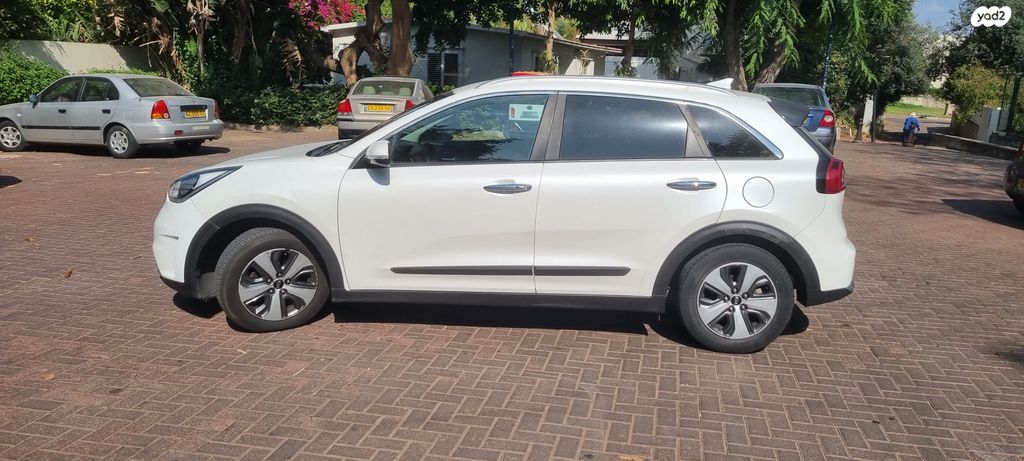 מודעת רכב קיה נירו