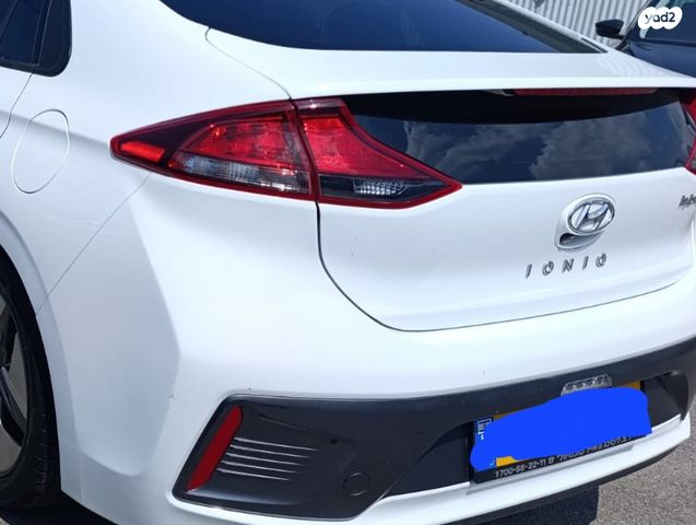 מודעת רכב יונדאי איוניק