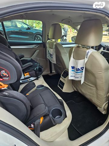 סקודה אוקטביה