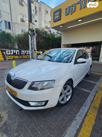 סקודה אוקטביה