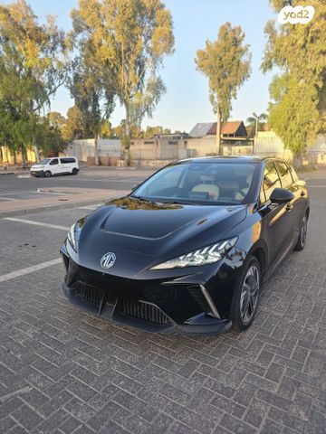 מודעת רכב אם ג'י MG4