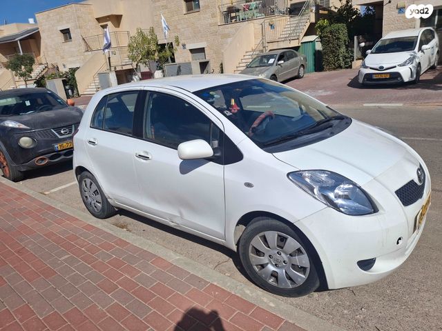 מודעת רכב טויוטה יאריס