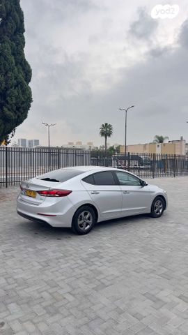 יונדאי אלנטרה