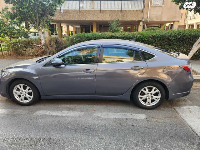 מודעת רכב מאזדה 6