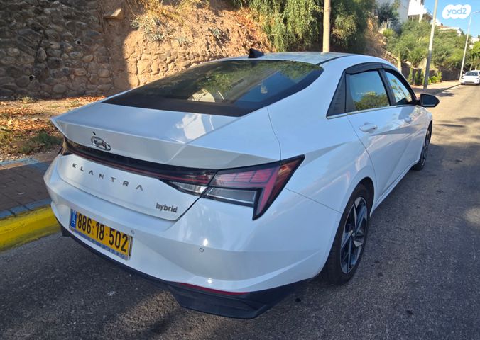 יונדאי אלנטרה