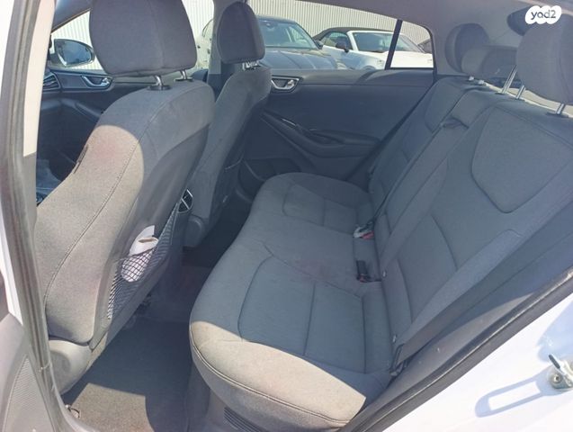 יונדאי איוניק