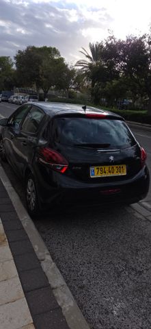 מודעת רכב פיג'ו 208