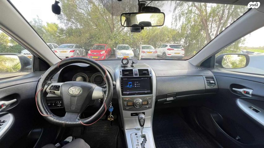 מודעת רכב טויוטה קורולה