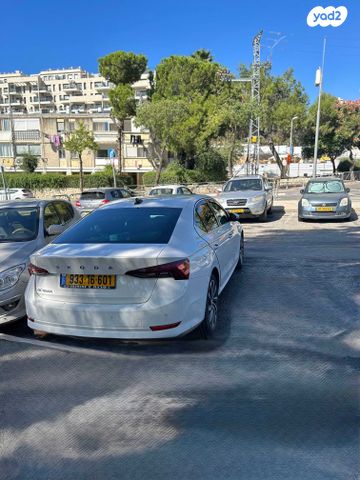 סקודה אוקטביה