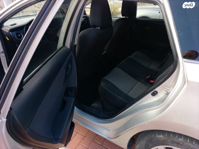 טויוטה אוריס