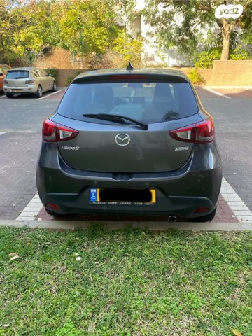 מאזדה 2