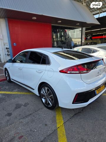 יונדאי איוניק