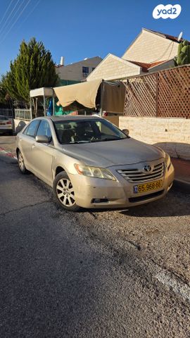 מודעת רכב טויוטה קאמרי