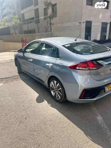 יונדאי איוניק