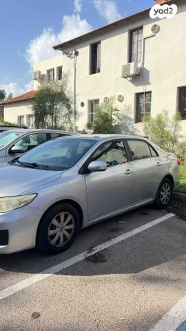 טויוטה קורולה