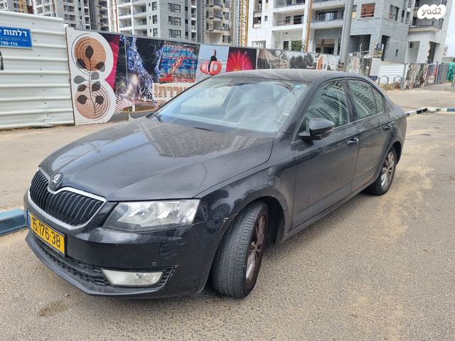 סקודה אוקטביה