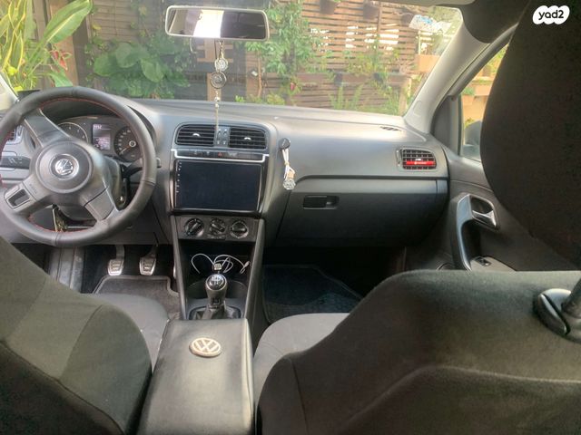 פולקסווגן פולו 