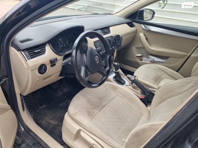 סקודה אוקטביה