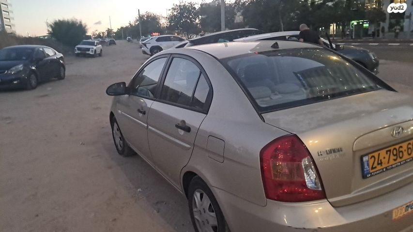 יונדאי אקסנט i25