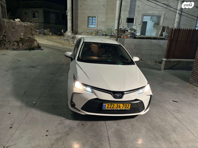 טויוטה קורולה