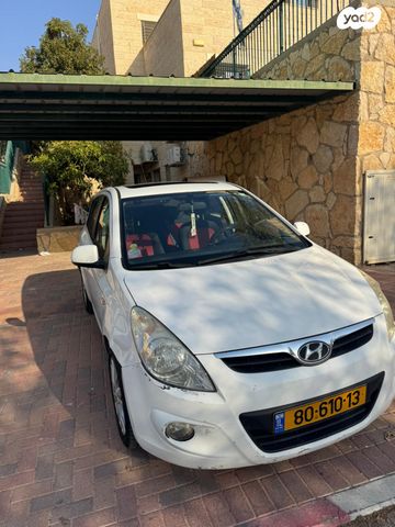 מודעת רכב יונדאי i20