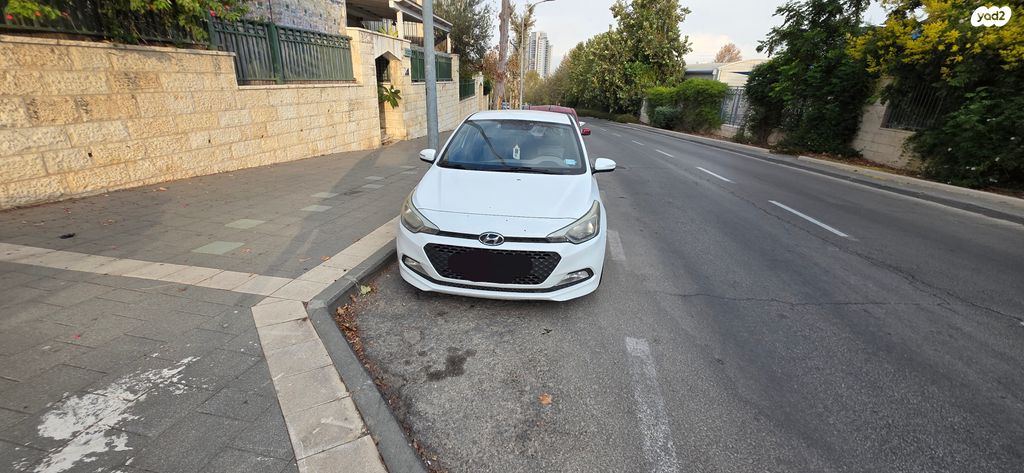 מודעת רכב יונדאי i20