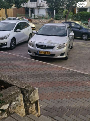 טויוטה קורולה