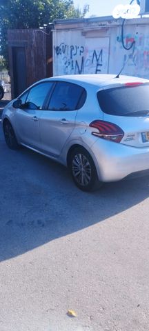 מודעת רכב פיג'ו 208