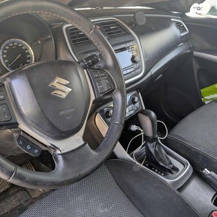 סוזוקי קרוסאובר