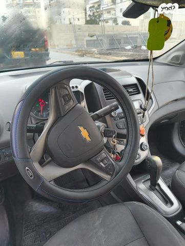 שברולט סוניק