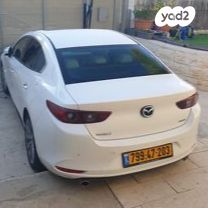 מודעת רכב מאזדה 3
