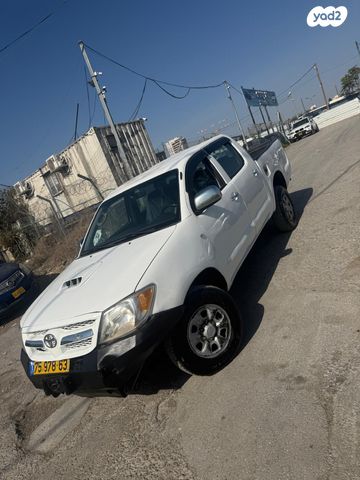 טויוטה היילקס ויגו