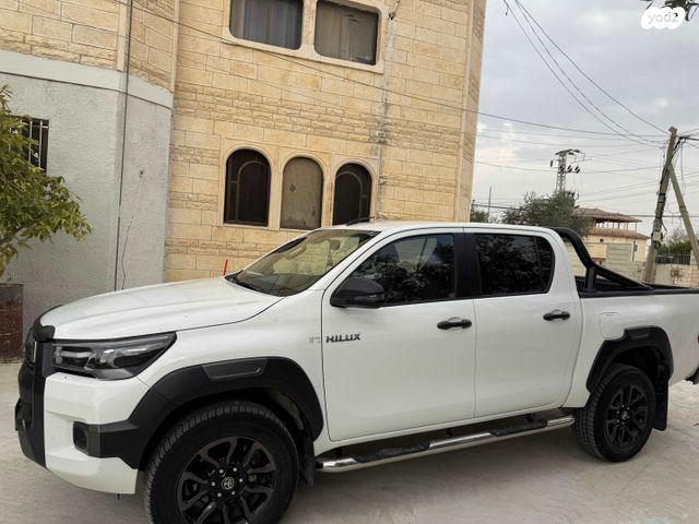 טויוטה היילקס