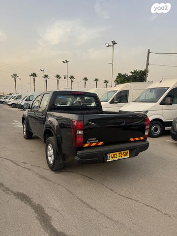 איסוזו די-מקס