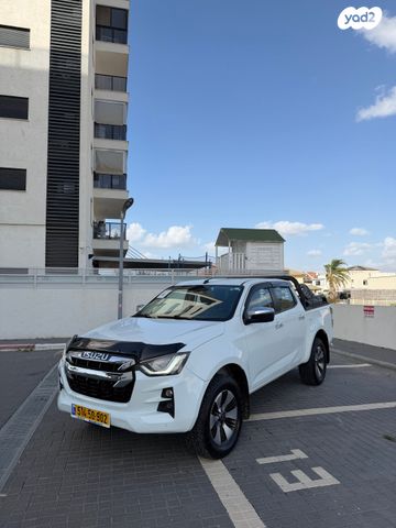 איסוזו די-מקס