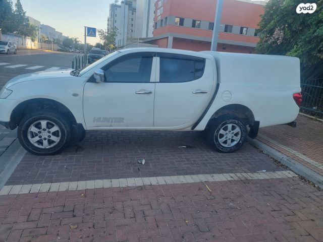 מיצובישי טרייטון / L200