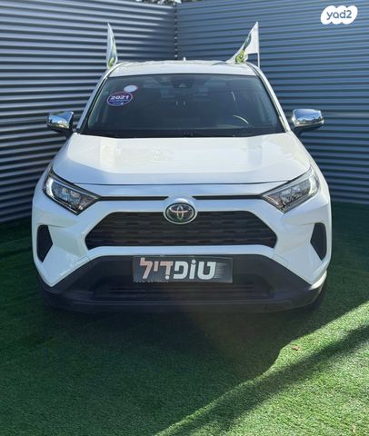 טויוטה RAV4