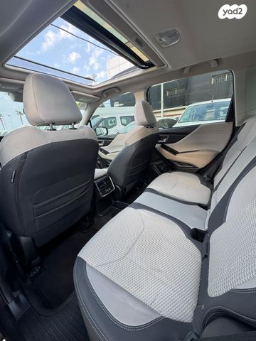 סובארו פורסטר