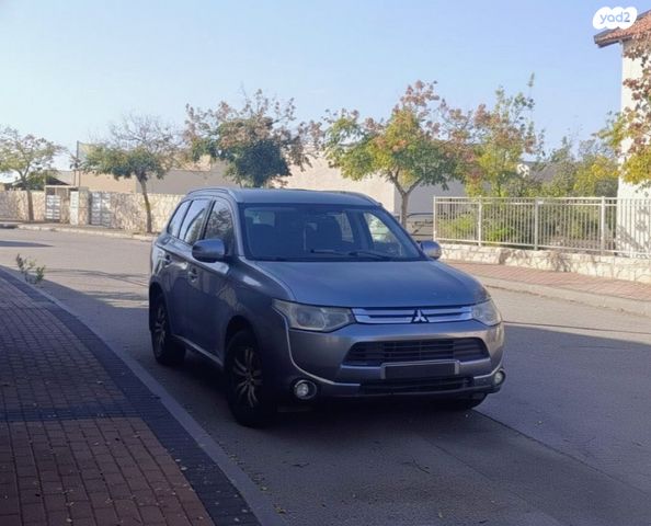 מודעת רכב מיצובישי אאוטלנדר